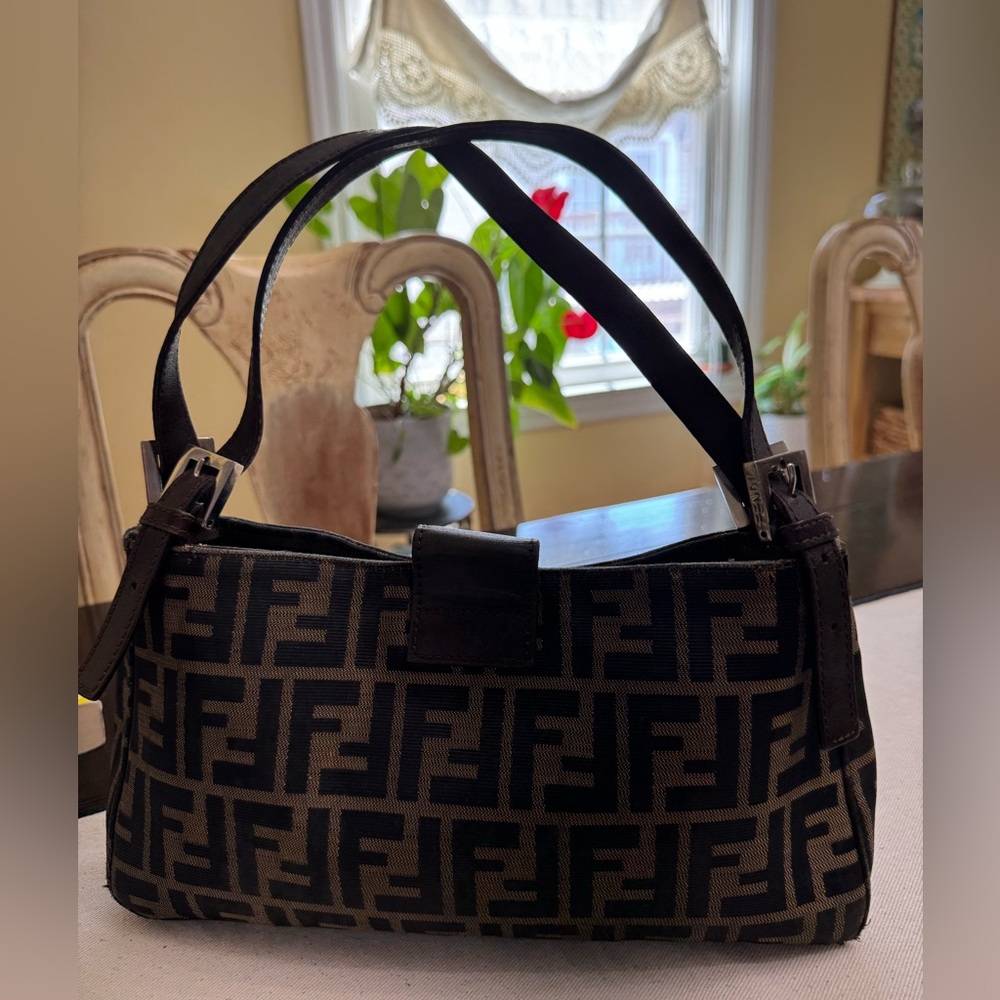 FENDI Zucca Shoulder Bag in Tobacco - Picture 2 of 12